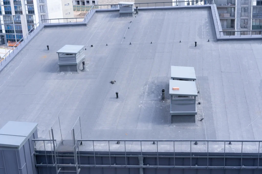 flat roof commercial roof