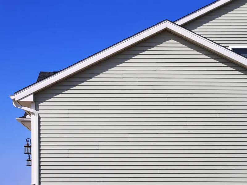Featured image for “6 Most Popular House and Roof Color Combinations (2024)”