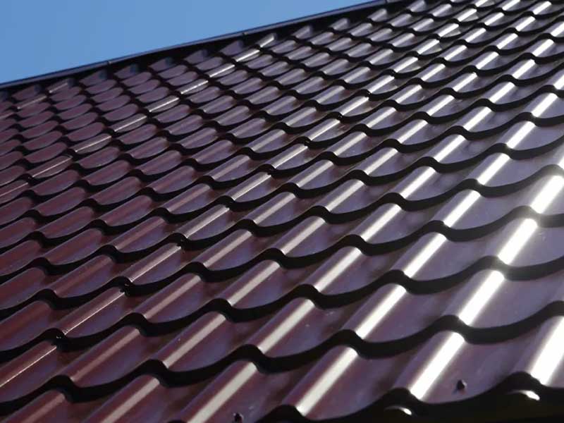 Metal roof that looks like shingles