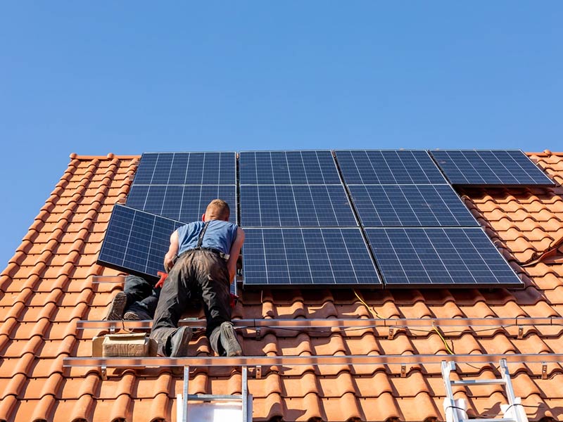 Featured image for “Do Solar Panels Damage Roofs?”